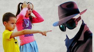 ЧЕЛОВЕК-НЕВИДИМКА  у нас Дома Hello Neighbor