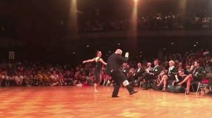 Прилетит вдруг волшебник .. - На финском + Sophie и Thomas_ctoc