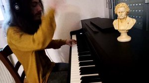 BEETHOVEN VIRUS - INSANE PIANO PIECE