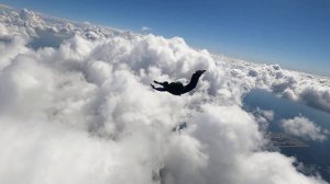 Прыжок с парашютом AFF - 7 уровень. Аэродром г. Киржач
