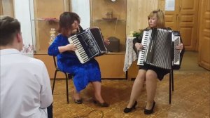 Фокстрот "Цветущий май" (авт.Артур Полонский) - исп. дуэт Лада Горбатая и Надежда Глушкова 16.04.21