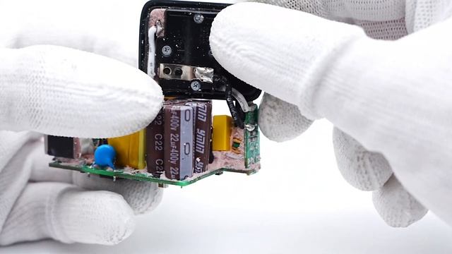 Teardown of Anker 65W GaN Charger (GaNPrime 735) смотреть онлайн