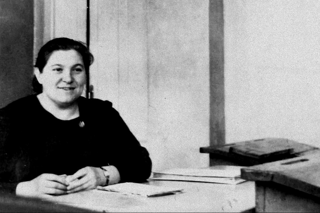 ВЕСТОЧКИ ИЗ ДЕТСТВА. ШКОЛА "1: ВЫПОЛЗОВО, БОЛОГОЕ-4, ОЗЁРНЫЙ.