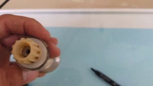 Как навыки в стоматологии помогают жить. Ремонт втулки мясорубки своими руками.