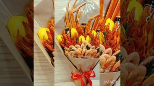 Букет из краба, раков, лангустин и креветок