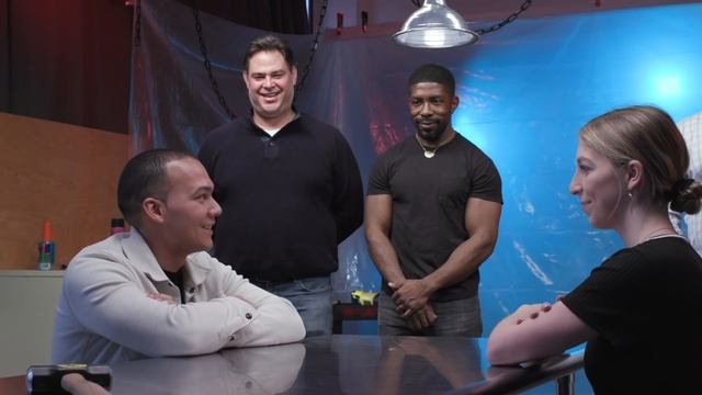 Ex-Drug Lord Guesses Ex-Undercover Cop Out Of A Lineup смотреть онлайн