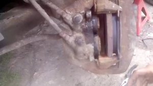 Замена передних тормозных колодок Москвич 2141