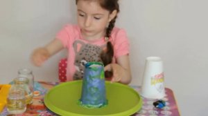 "Извержение вулкана" - опыты для детей в домашних условиях