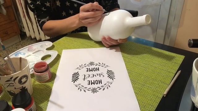 МК/DIY ваза своими руками/декоративная ваза из бутылки смотреть онлайн