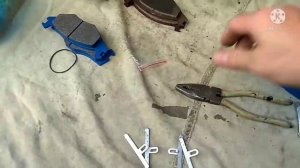 Volkswagen Golf 2. Замена колодок  после ремонта суппорта, правильно как надо ®️