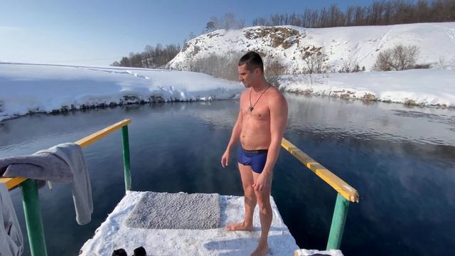 ГОЛУБОЕ ОЗЕРО | не замерзает зимой | родники #башкортостан #россия #природа #путешествия смотреть онлайн