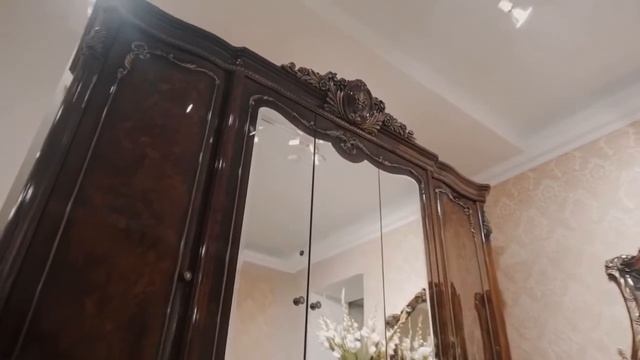 Обзор спальни Марселла, цвет крем корень глянец и корень дуба глянец смотреть онлайн