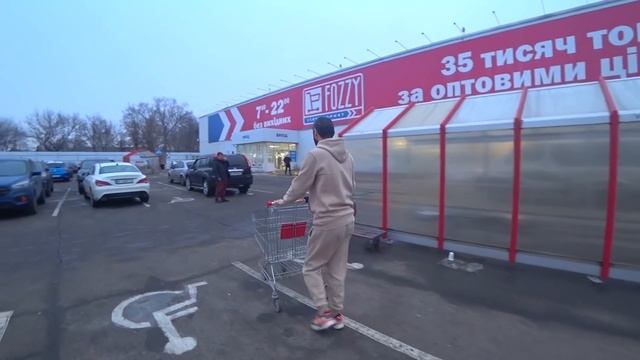 Скупились Тане на День Рождения смотреть онлайн