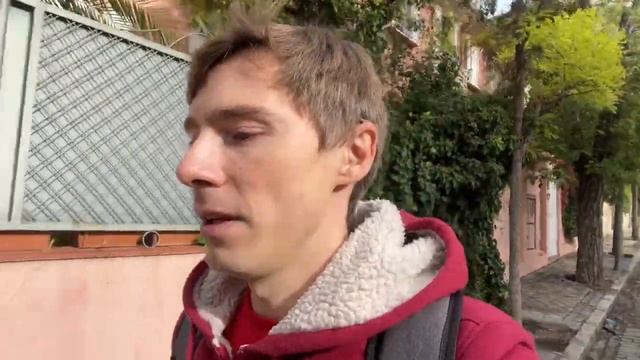 Прохладная мадридская среда :)