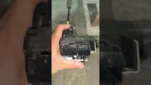 33684 Замок двери передний левый Nissan Qashqai J11 2014-