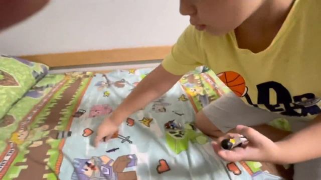 Распаковка фигурок Roblox Murder mystery 2. смотреть онлайн