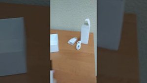 Прибор для дезинфекции и устранения запаха в авто, холодильника, помещений жилых.