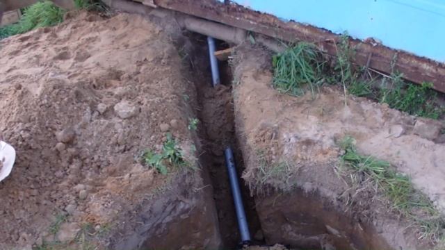 ПЕРЕЕЗД В ДЕРЕВНЮ.Отстойник из покрышек и укладка б/у плитки. смотреть онлайн