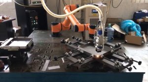 Лазерная сварка с помощью коллаборативного робота AUBO