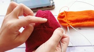 МК на носки связанные от мыска с пяткой Стронг и растительным узором/ часть 2