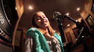 Кто озвучивает Машу. Песня "Икота"