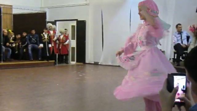 Татарский танец "КАРЛУГАЧ" - Ласточки
