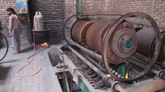 Как изготавливаются пластиковые резервуары для воды.mp4