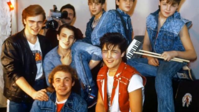 Срочная новость / Андрей Разин заявил что он знает кто будет петь песни Ласкового мая. смотреть онлайн