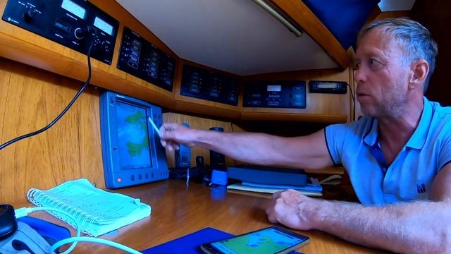 Построение маршрута движения на стационарном картплоттере (Navionics)
