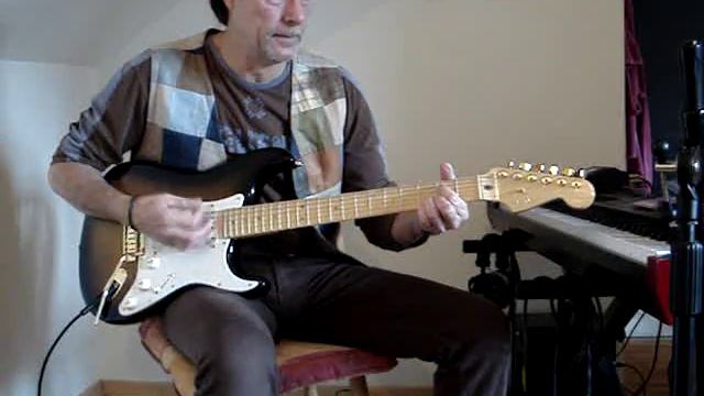 Fender Strat 2004 50th Anniversary смотреть онлайн