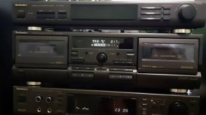Кассетная дека Technics RS-TR373M2 Акустическая система Technics sb-t200