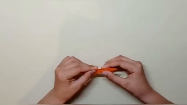 БАБОЧКА из бумаги. Весенняя поделка. смотреть онлайн