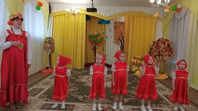 МАДОУ № 51 г. Томска, коллектив «РЯБИНКИ» - «Это осень к нам пришла и фонарики зажгла» смотреть онлайн