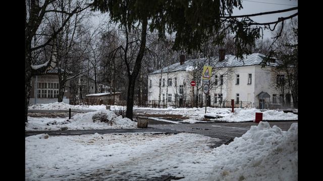 Ольга Ключарева, рассказ и показ фотографий из поездки в Пермь и Красновишерск на конференцию.