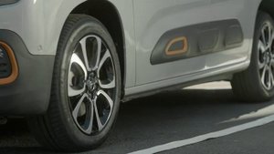 Новият Citroën Berlingo: Електрическа паркинг спирачка