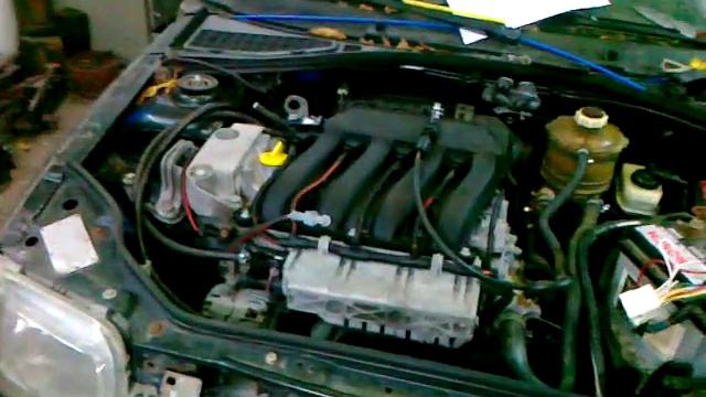 Renault Clio 1.8 16V (engine from laguna F4R).mp4 смотреть онлайн