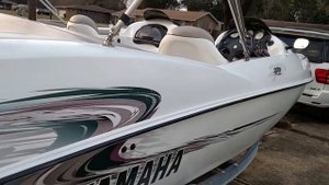 Yamaha LS2000 for sale.
