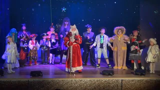 Музыкальный спектакль 'Старый Новый год!' 1 смотреть онлайн