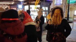 Старый Новый год - 13 января 2022, вечерние Щедровки на Невском проспекте в Санкт-Петербурге...