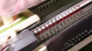 Вязание горловины на резинке с помощью частичного вязания