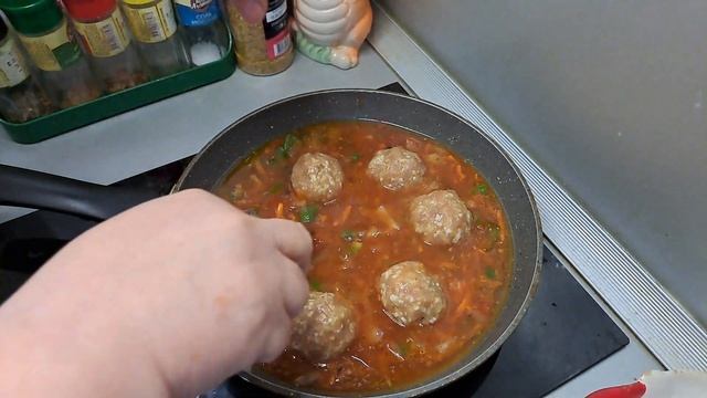 ОНИ НЕ ИМЕЮТ НИКАКОГО ОТНОШЕНИЯ К ПРИГОТОВЛЕНИЮ ПИЩИ ОНИ МАМКИНЫ ДЕТОЧКИ смотреть онлайн