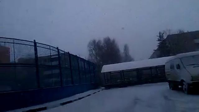 Москва возле красного белого смотреть онлайн