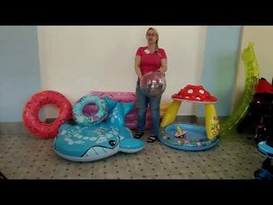 Надувные матрасы и другие большие игрушки для купания