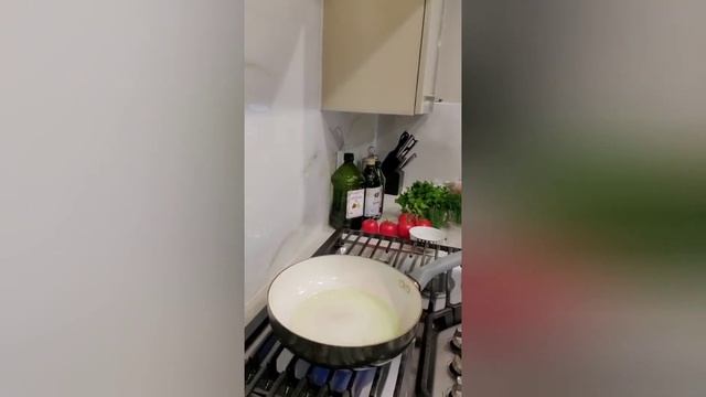 Готовим ленивые голубцы. Подготовка займет 8 мин и запекание 15мин. Bon appetit Doctor_amb . смотреть онлайн