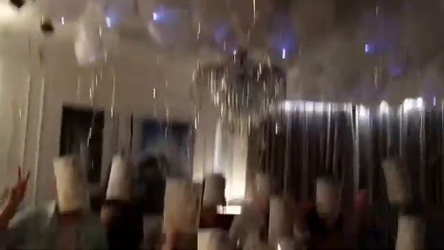 Полину Гагарину поздравляют родные с днем рождения смотреть онлайн