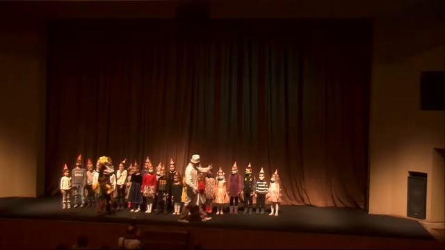 "Прямая трансляция Тюменского театра кукол" День именинника смотреть онлайн