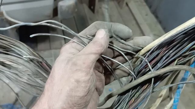 Мерседес Актрос 2641. Часть 16. Проводка. часть 1. смотреть онлайн