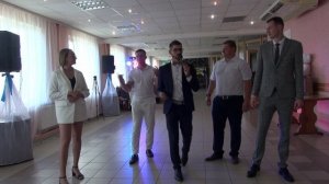 DJ на свадьбе