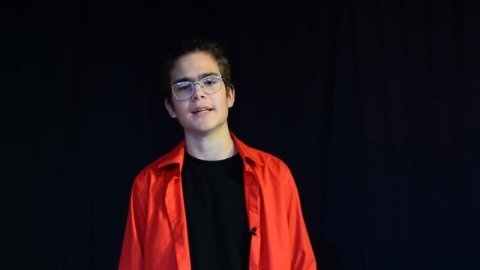 Николай Гумилев "Театр"