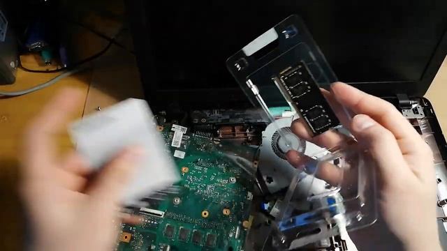 Установка дополнительного модуля оперативной памяти в ноутбук Asus x540u смотреть онлайн